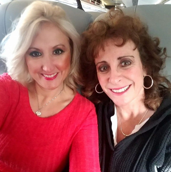 Meet your Posher, Beth - Picture 1 of 1